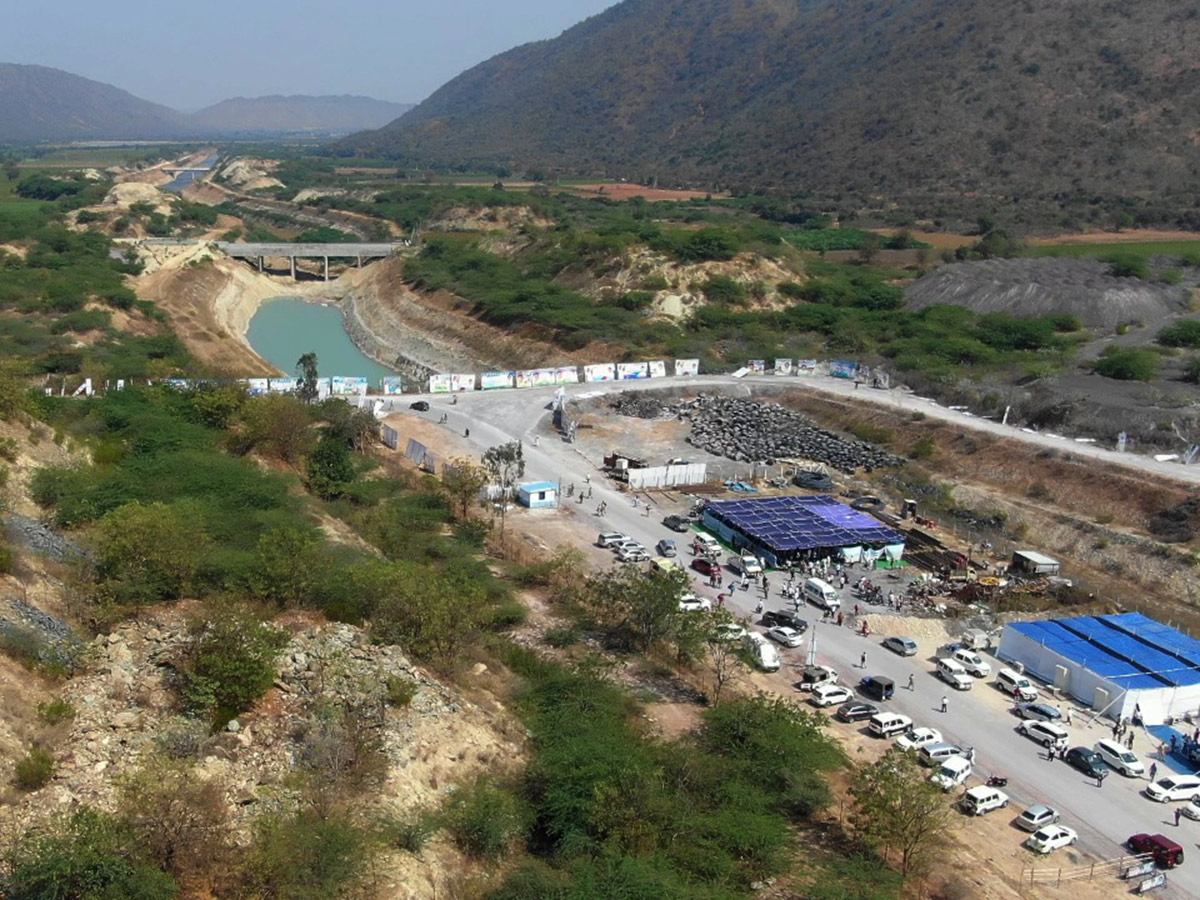 YS Jagan launches Veligonda tunnels in Prakasam district6