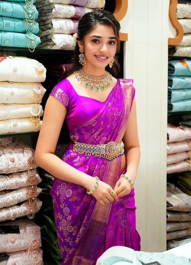 Krithi Shetty Shopping Mall Grand Opening in Mancherial3
