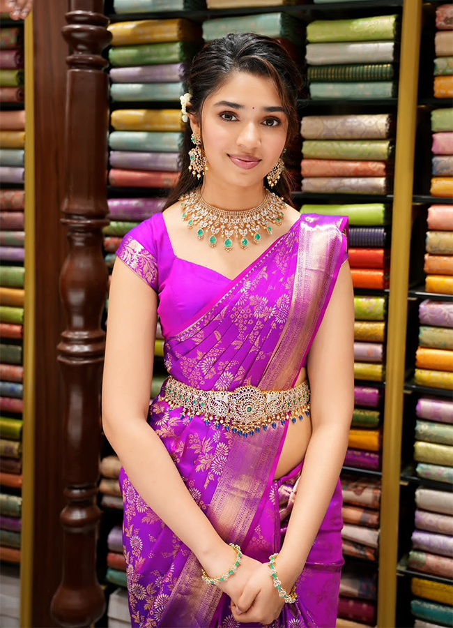 Krithi Shetty Shopping Mall Grand Opening in Mancherial4
