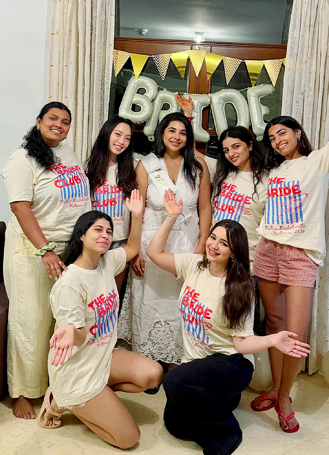 Sara Tendulkar Enjoys a Dream Vacation in Spain Photos7