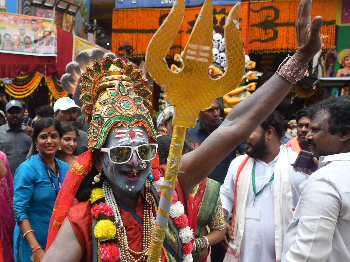 Ujjaini Mahankali Bonalu 2026 in Secunderabad HD Photos17