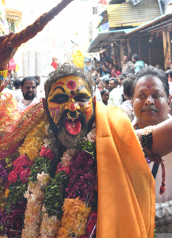 Ujjaini Mahankali Bonalu 2026 in Secunderabad HD Photos27
