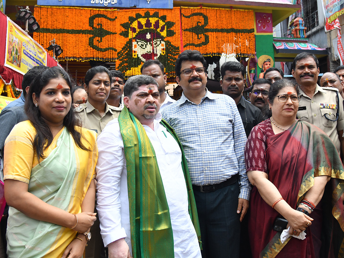 Ujjaini Mahankali Bonalu 2026 in Secunderabad HD Photos29