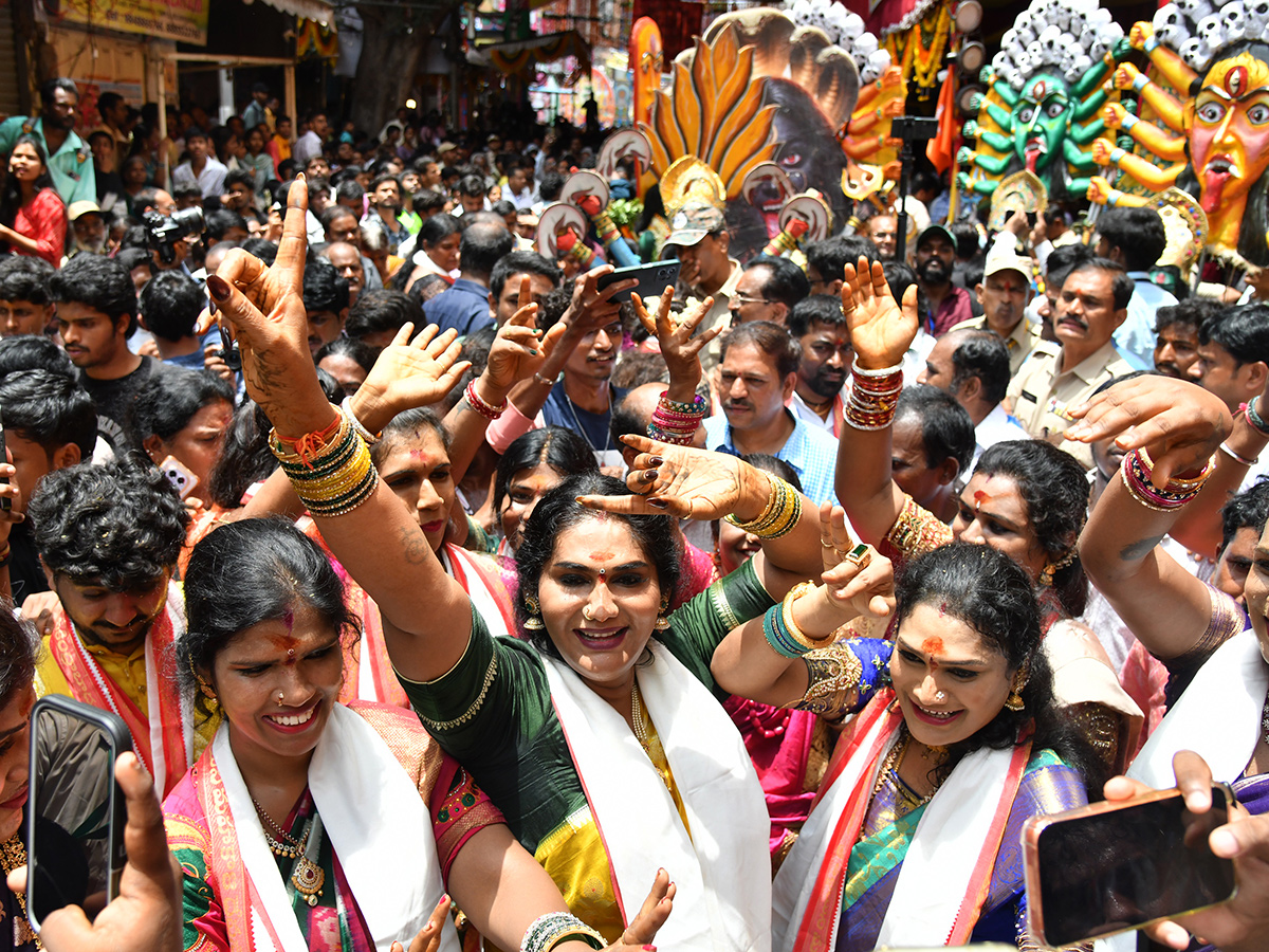 Ujjaini Mahankali Bonalu 2026 in Secunderabad HD Photos32