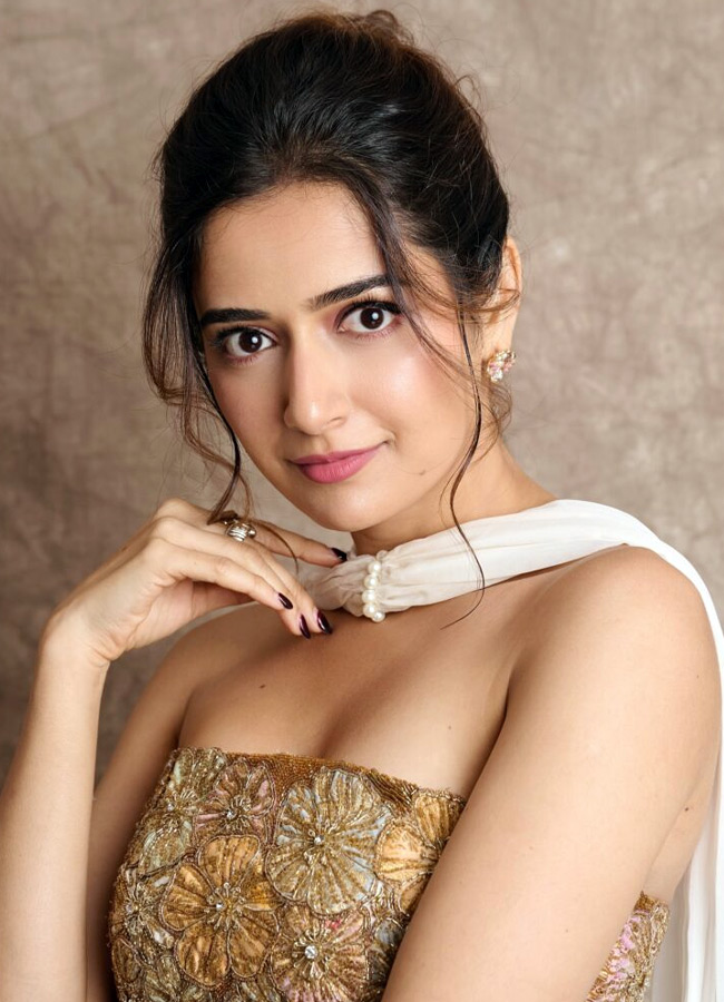 Beautiful Ashika Ranganath Birthday Special Photos12