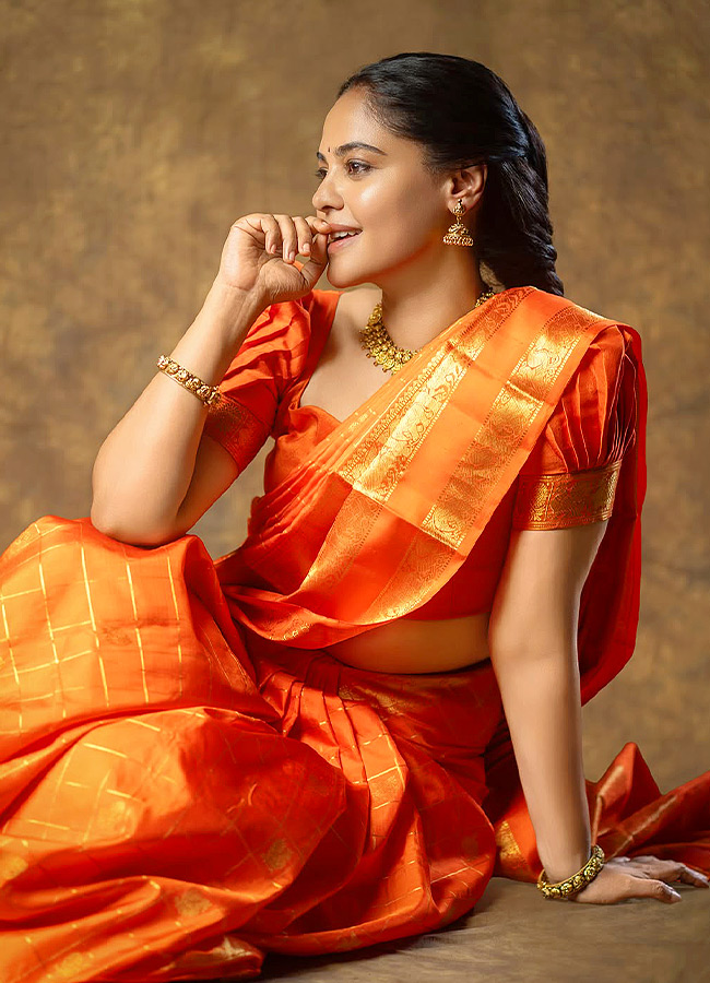 Telugu Actress Looks Like a Doll in a Silk Saree (Photos)5