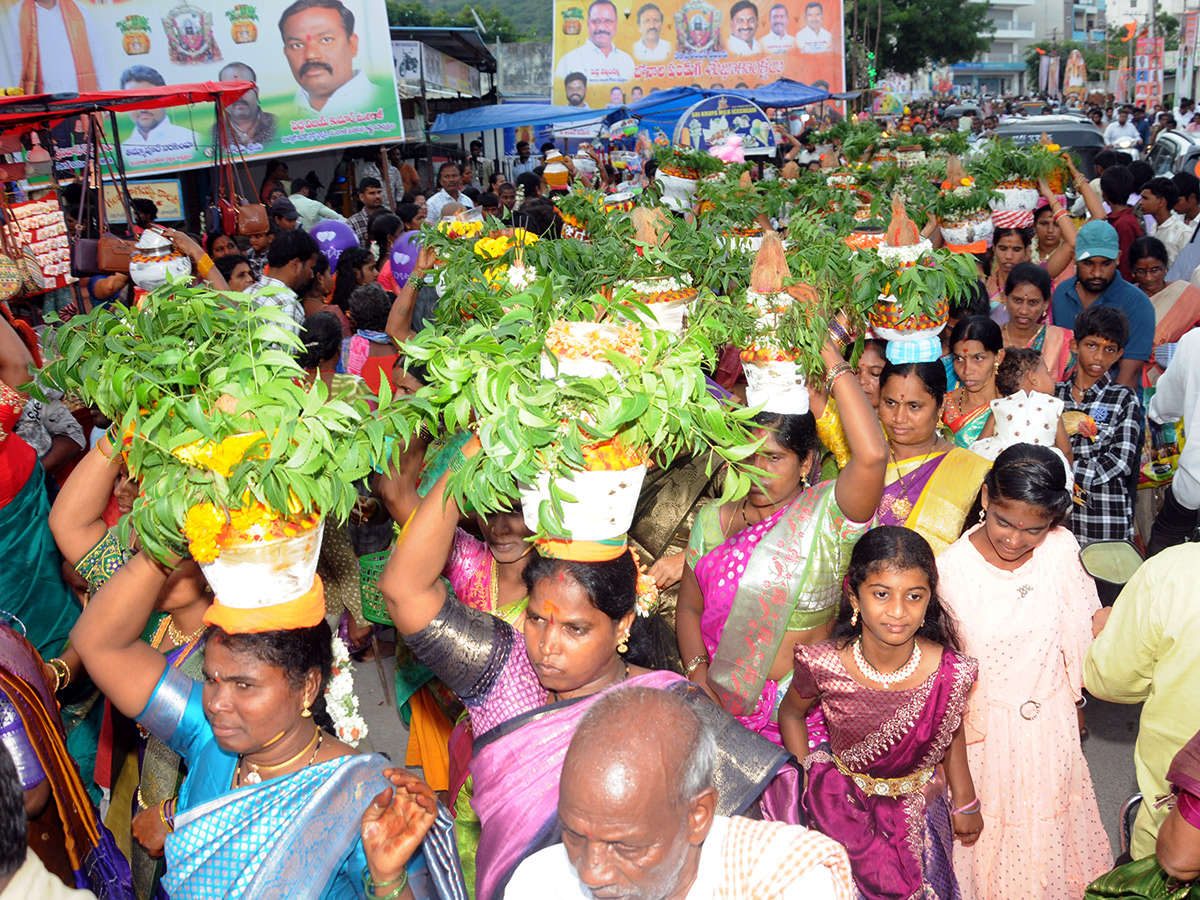 Bonalu 2026 Celebrations Mahbubnagar Telangana11