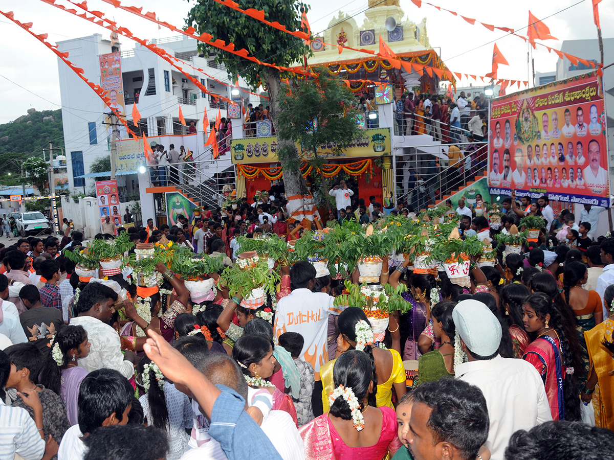 Bonalu 2026 Celebrations Mahbubnagar Telangana22