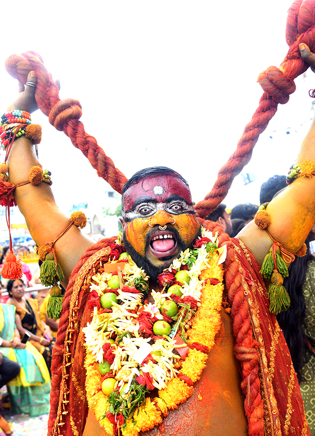 Charminar Bonalu Celebrations At Bhagyalakshmi Temple9