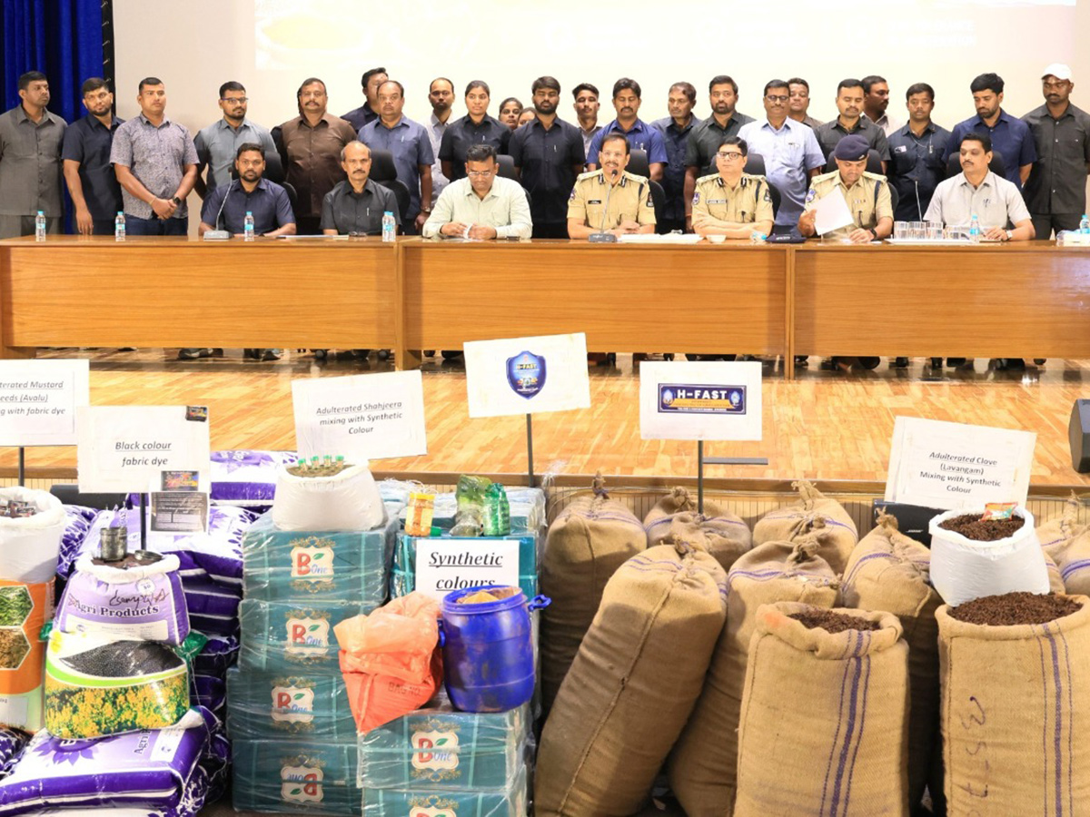 Fake Spices Seized in Hyderabad HD Photos12