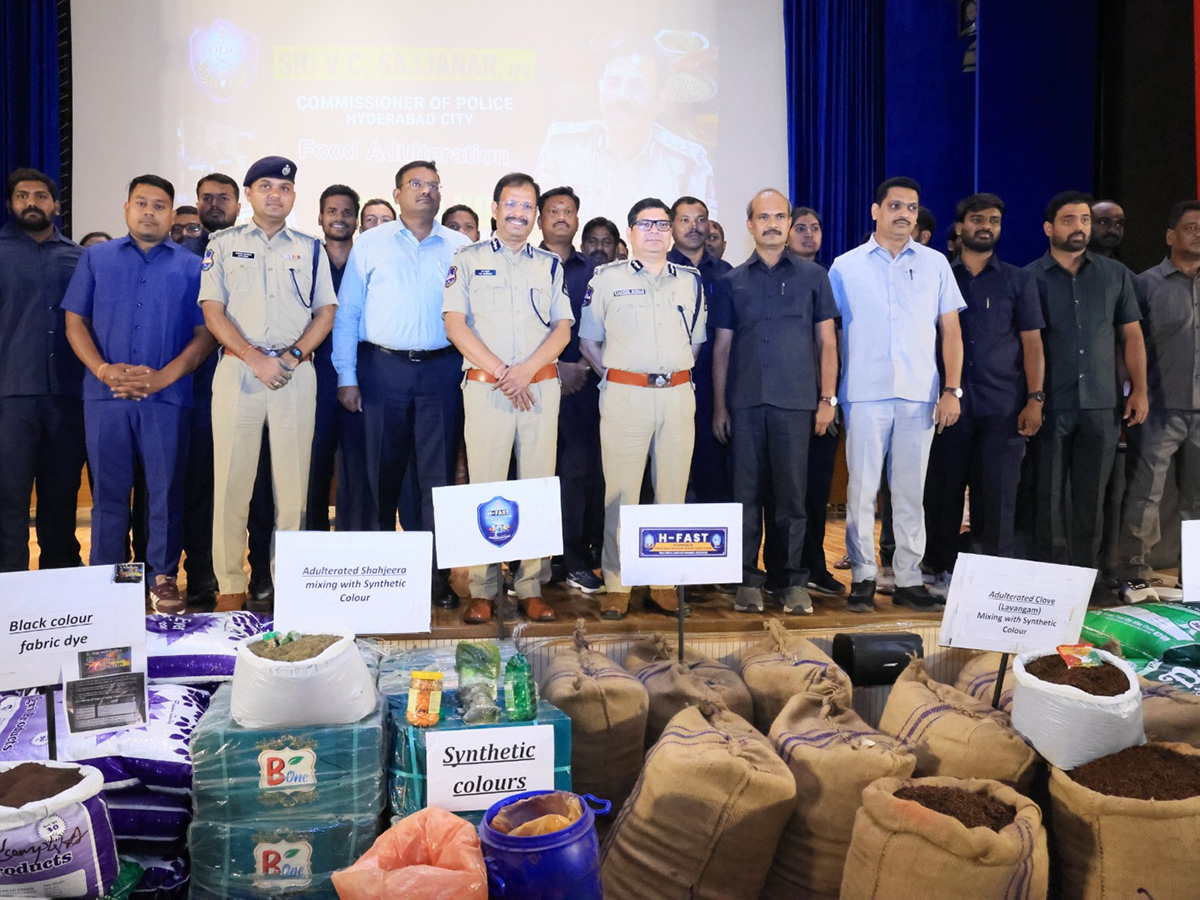 Fake Spices Seized in Hyderabad HD Photos13