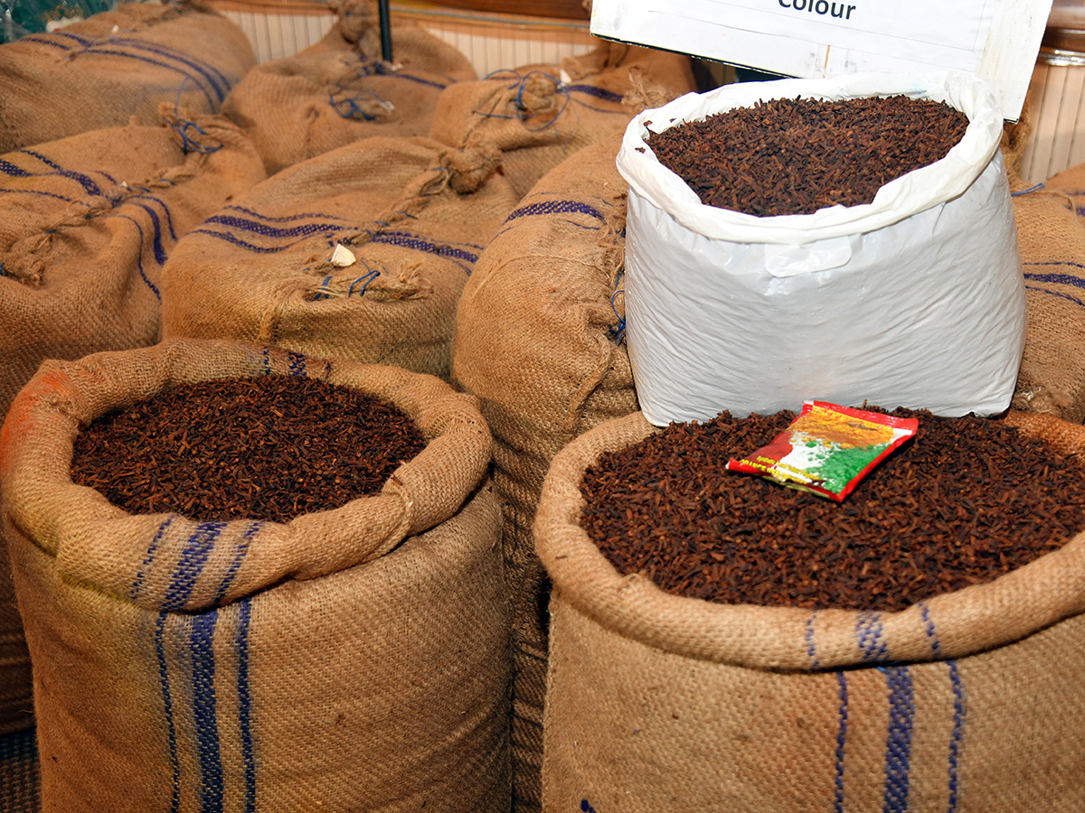 Fake Spices Seized in Hyderabad HD Photos7