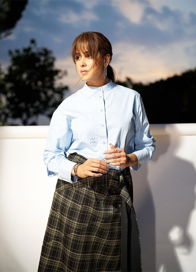 Indian Actress Genelia Birthday Photos2
