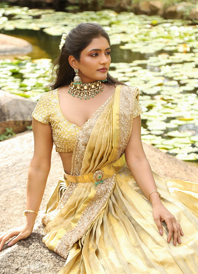 Tollywood Actress Eesha Rebba Latest Photos Viral6
