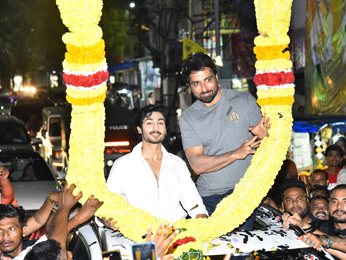 Anakapalli Movie Pre Release Event HD Photos2
