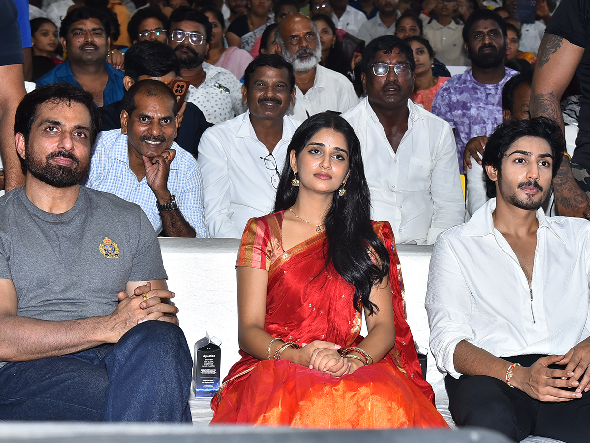 Anakapalli Movie Pre Release Event HD Photos20