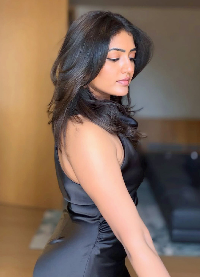 Eesha Rebba Stuns in a Chic Black Dress Photos10