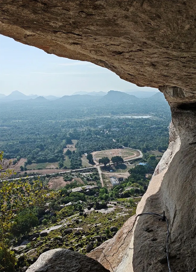 Puligundu Rock Mountain in Gudyanam Palli, Andhra Pradesh: Photos17