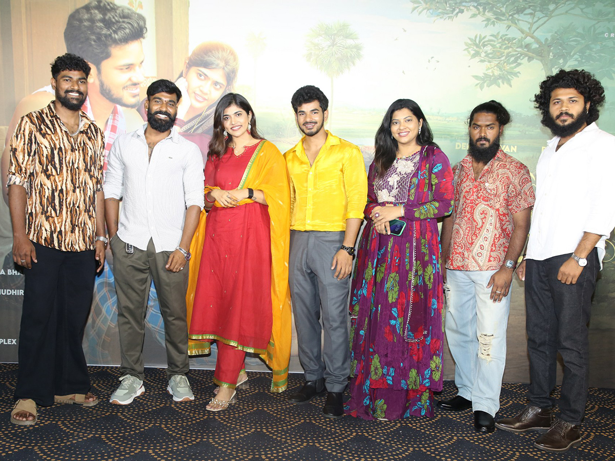 Rithu Chowdary And Demon Pavan Bangaram Song launch viral photos15