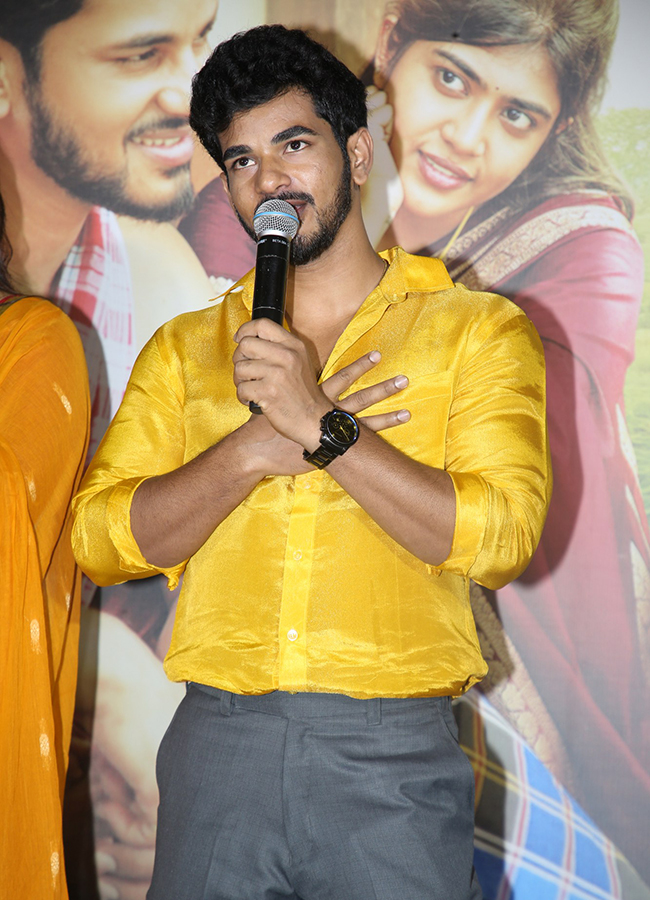 Rithu Chowdary And Demon Pavan Bangaram Song launch viral photos19