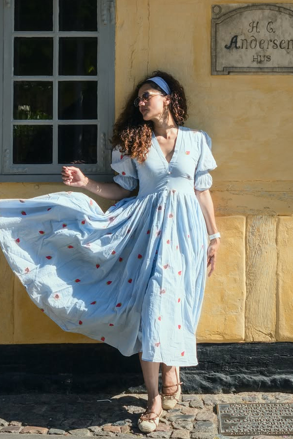 Taapsee Pannu Shares Glimpses Of Her Vacation Photos3