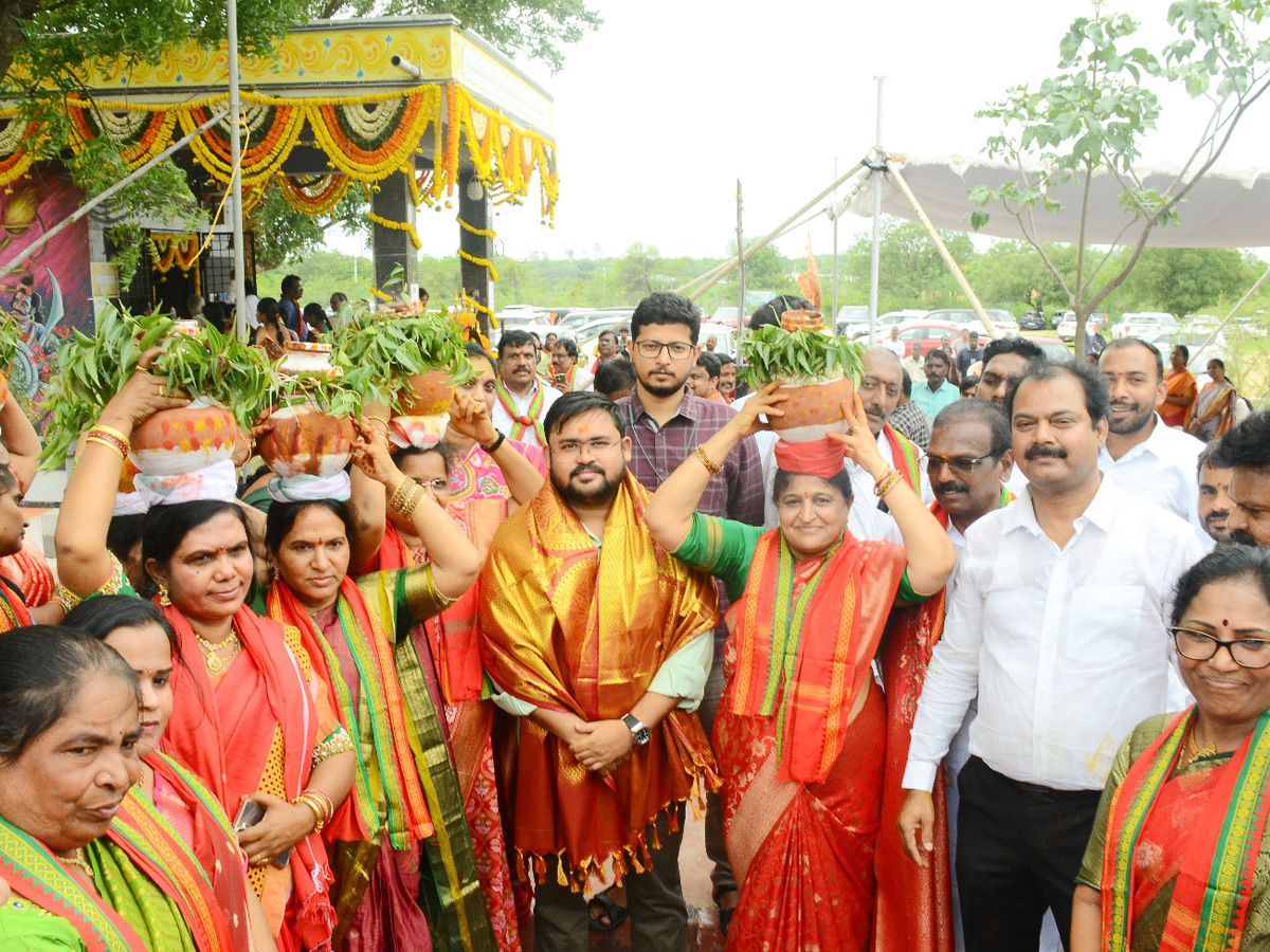 Bonalu Festival At Medchal- Malkajgiri District Collectorate Photos6