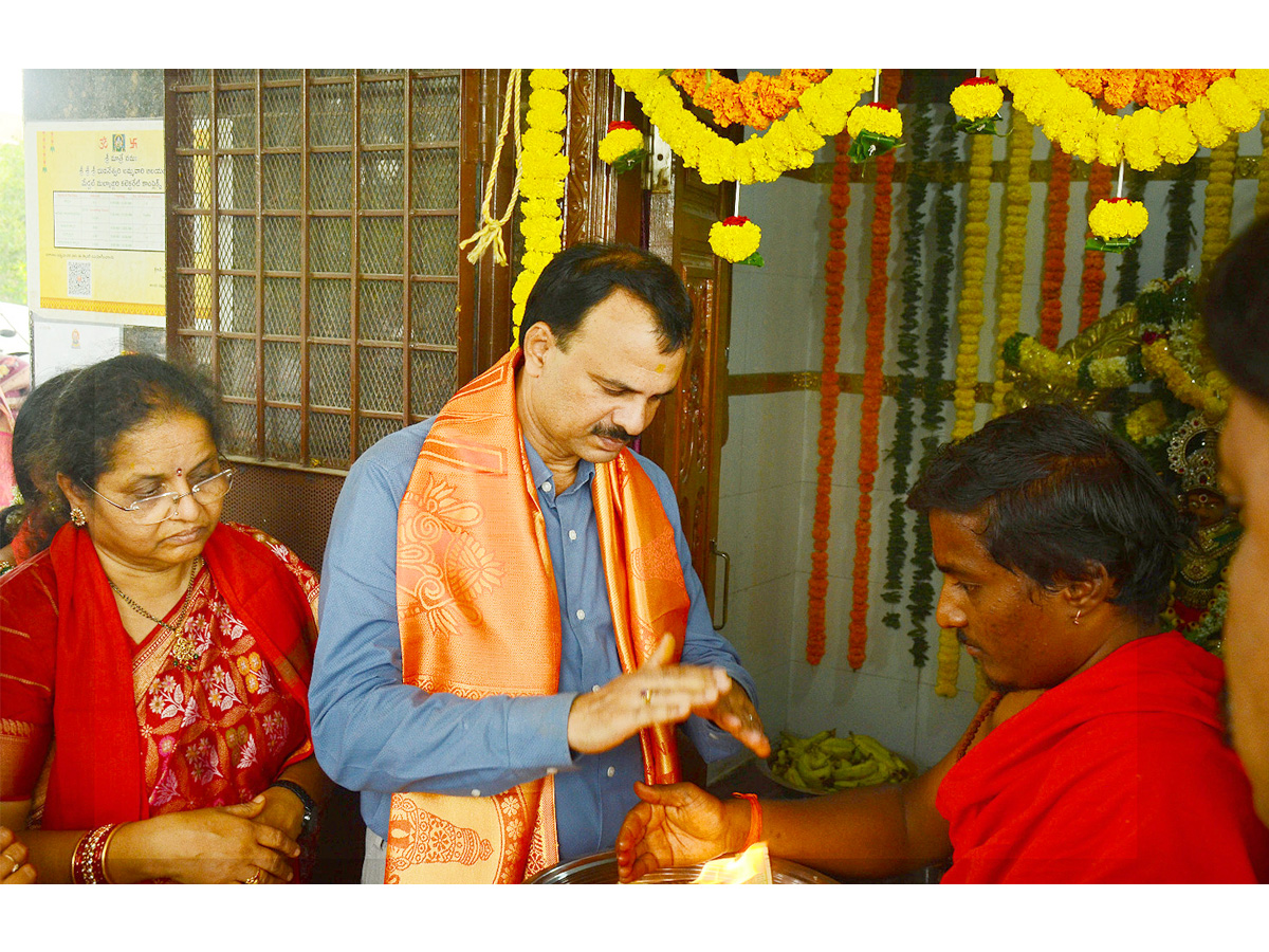 Bonalu Festival At Medchal- Malkajgiri District Collectorate Photos8