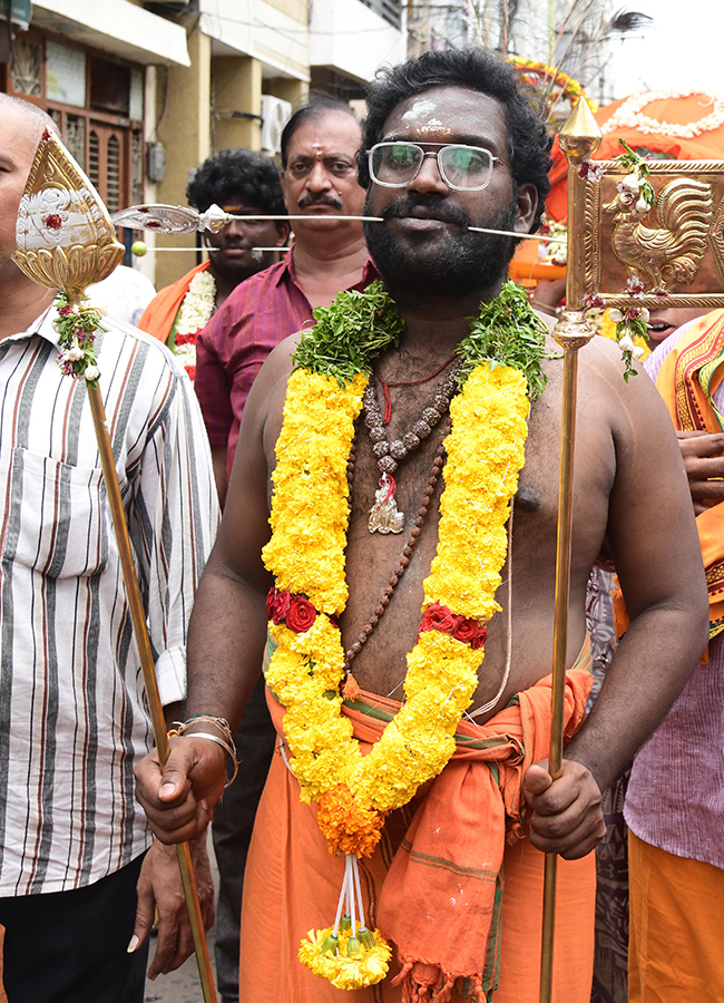 Devotional :  Vel Kavadi Festival Ongole HD Photos12