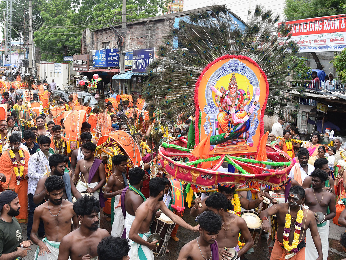 Devotional :  Vel Kavadi Festival Ongole HD Photos4