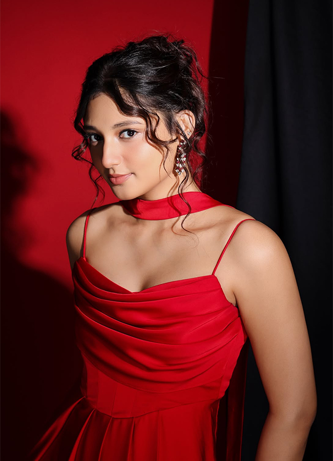 Tollywood Actress Ritika Nayak latest photos viral10
