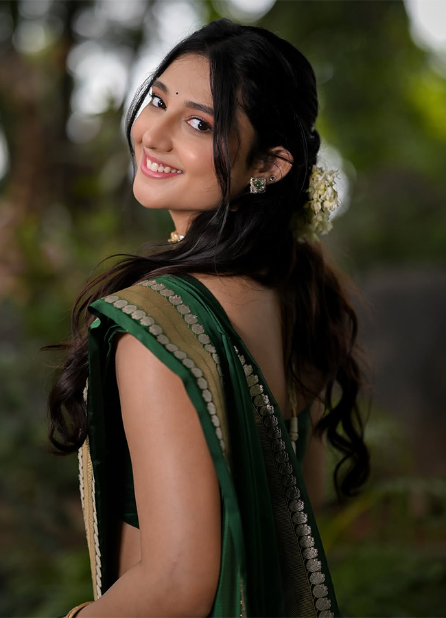 Tollywood Actress Ritika Nayak latest photos viral16