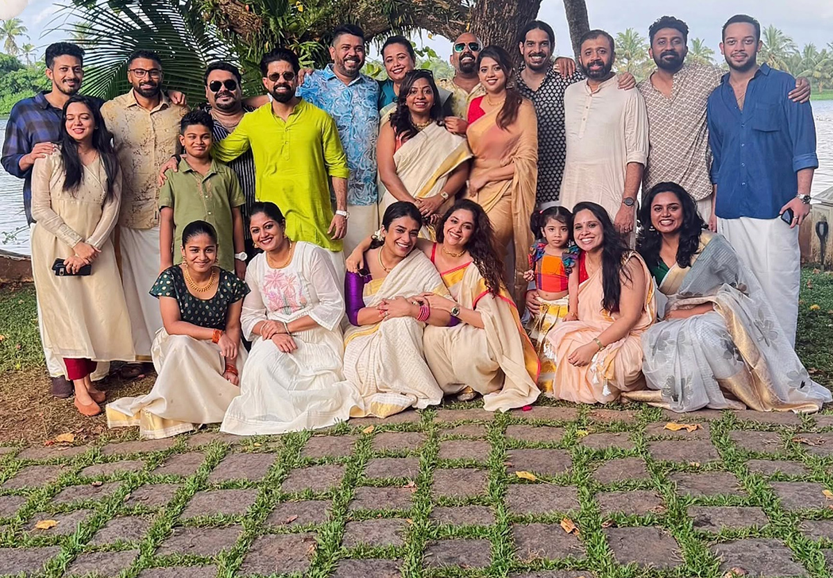 Actress Keerthy Suresh Onam Celebrations Viral Photos10