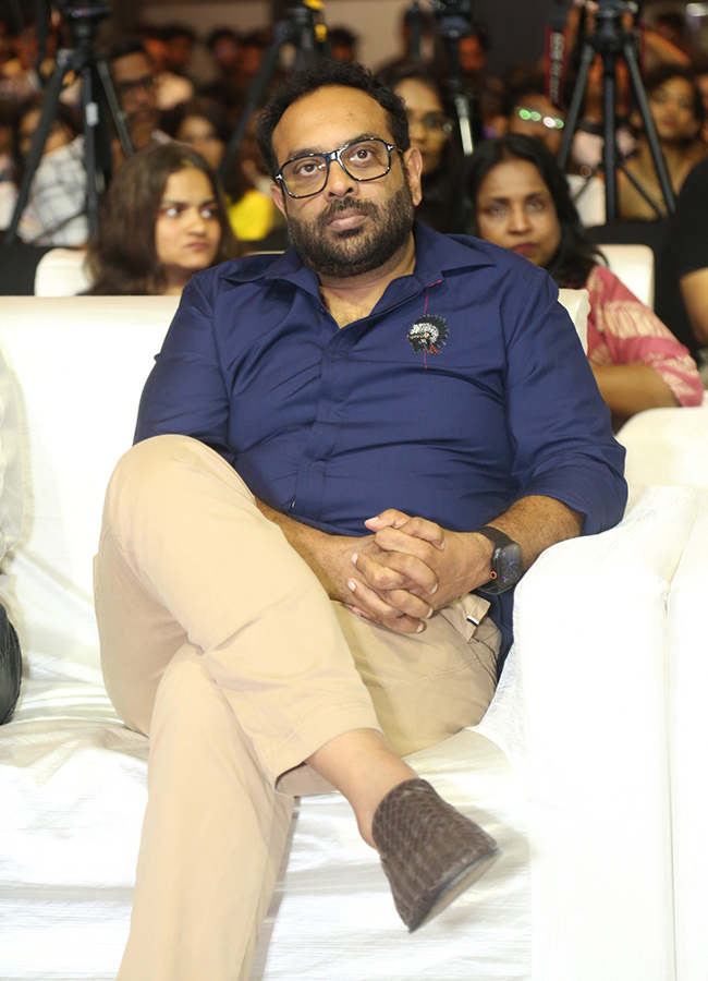 Dulquer Salmaan I M GAME Pre Release Event HD Photos9