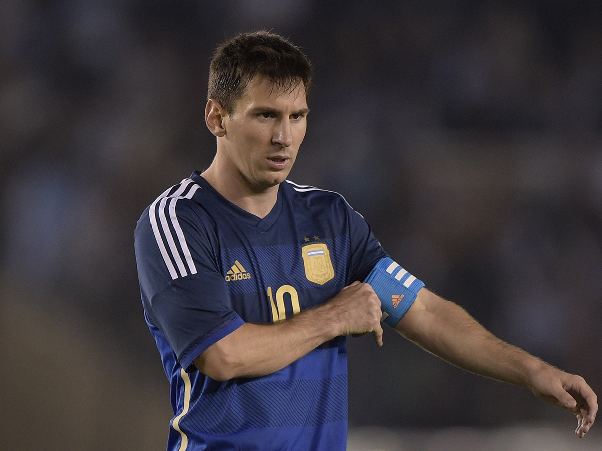 Lionel Messi Retirement: Rare Photos From His Legendary Argentina Career26