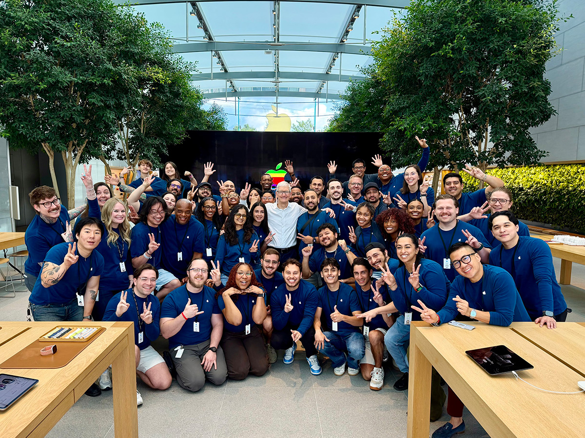 15 YEARS OF TIM COOK: THE MAN WHO TRANSFORMED APPLE23