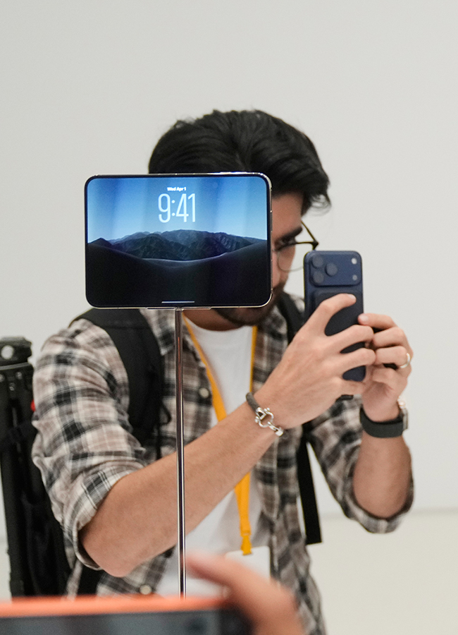 Apple iPhone 18 Pro, iPhone 18 Pro Max and iPhone Duo Launched Photos27