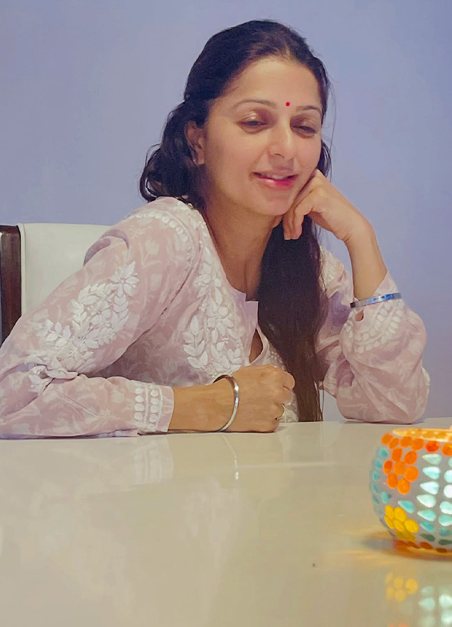 Bhumika Chawla Stuns in a Simple Look Viral Photos6