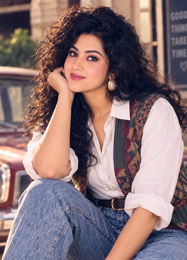 College Days Then Star Heroines Now Photos8