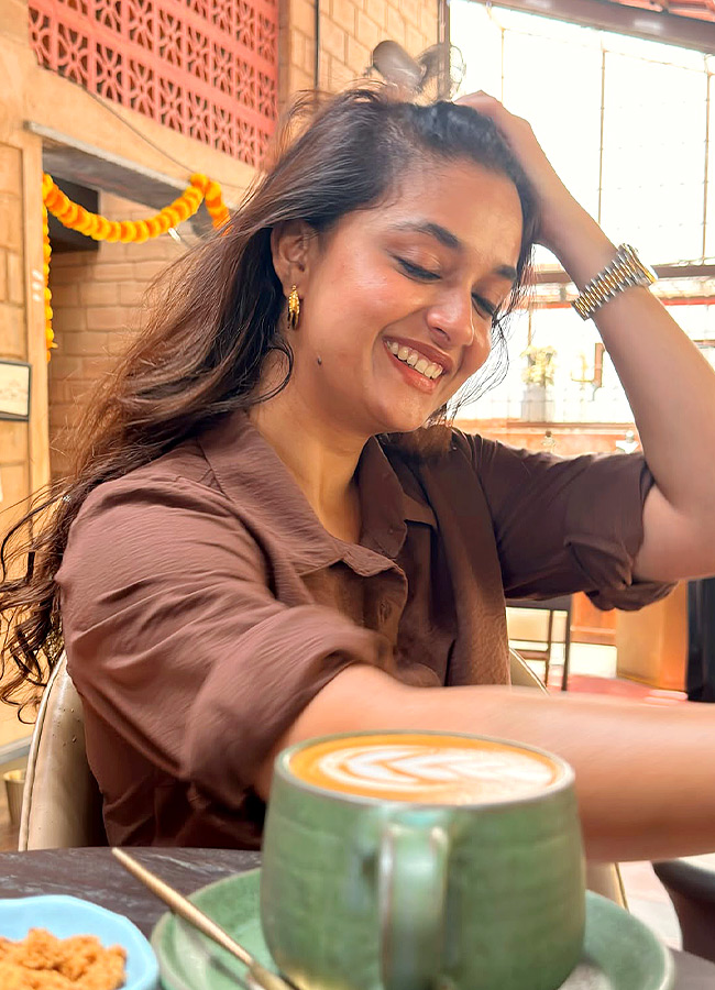 Keerthy Coffee Look Serving Cuteness with Every Sip3
