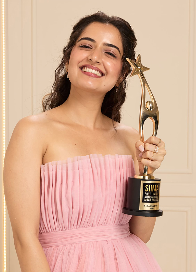 Ashika Ranganath in Siima Awards 2026 HD Photos17
