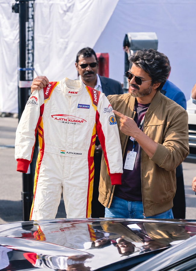 CM Vijay Meets Ajith Kumar: A Viral Reunion at Silverstone HD Photos21