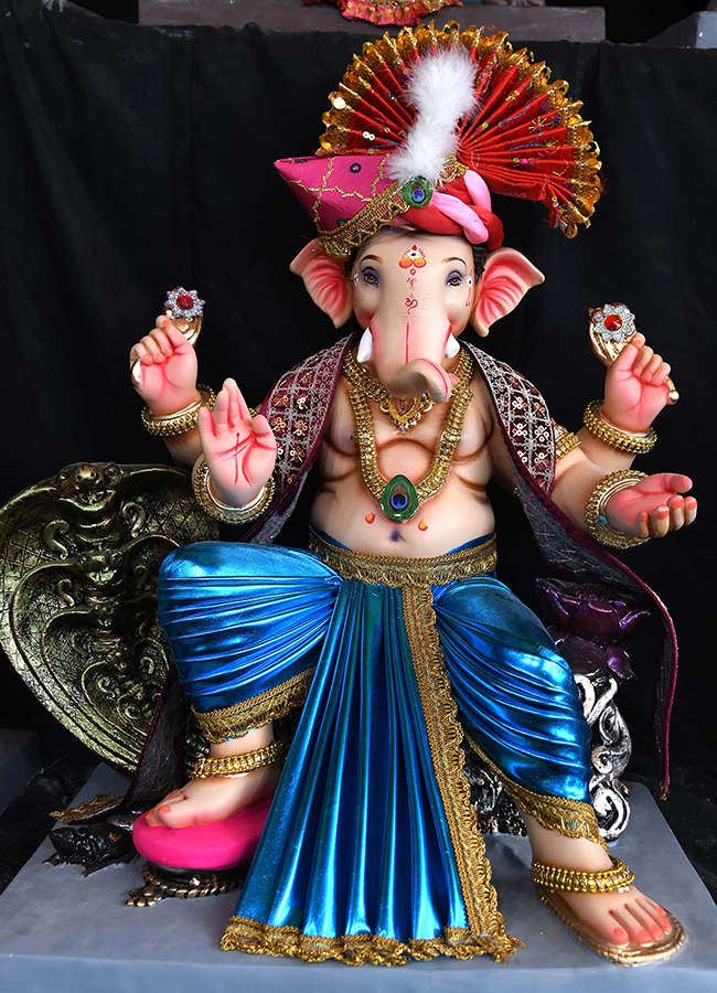 Vinayaka Chavithi 2026 : Different Ganesh Idols in Hyderabad15