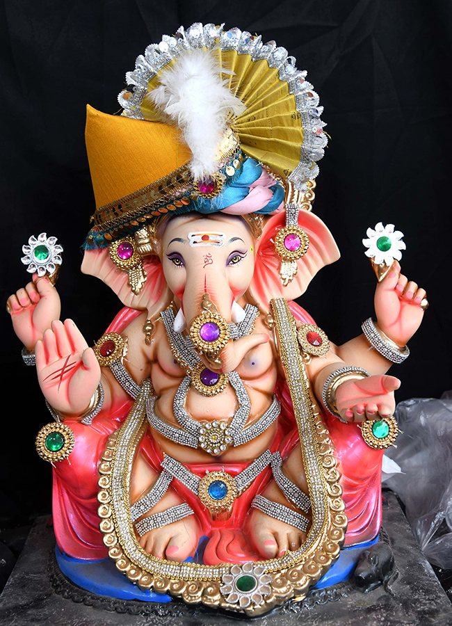 Vinayaka Chavithi 2026 : Different Ganesh Idols in Hyderabad3