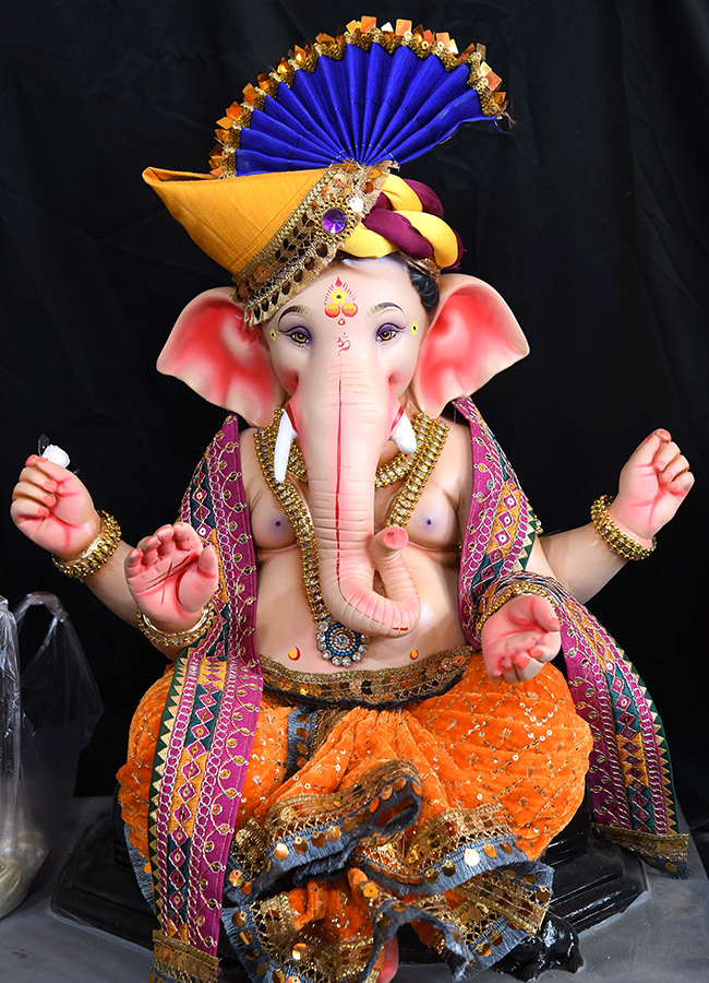 Vinayaka Chavithi 2026 : Different Ganesh Idols in Hyderabad6