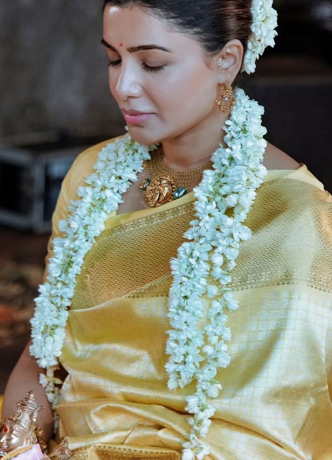 Samantha Shares Baby Shower Pics With Raj Nidimoru10