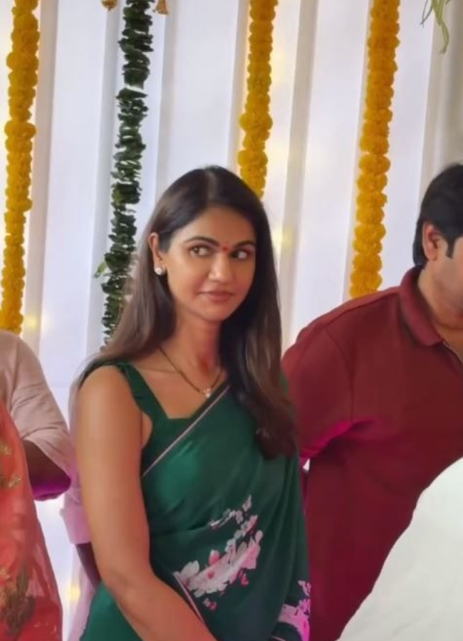 Mega And Allu Families Celebrate Vinayaka Chavithi In Grand Style, Photos Gallery Viral15