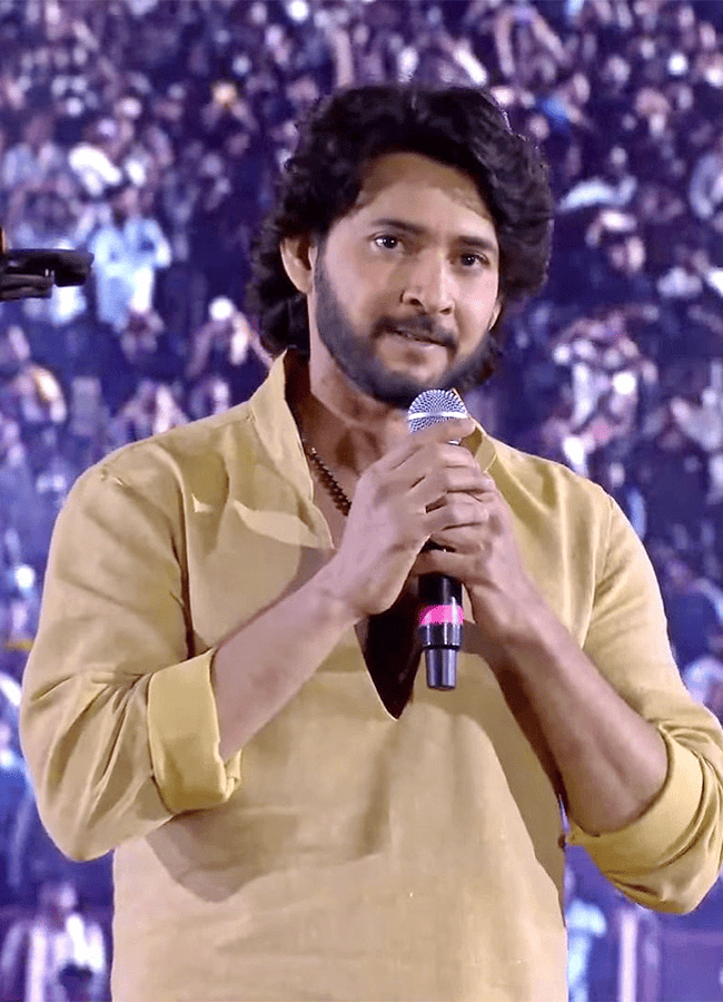 Mahesh Babu Opens Up About Rajamouli Working Style And 15 Year Wait For Varanasi, Photos Inside6