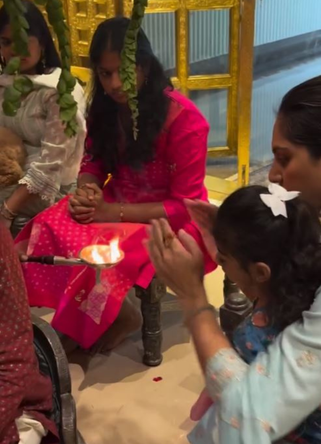 Mega And Allu Families Celebrate Vinayaka Chavithi In Grand Style, Photos Gallery Viral5