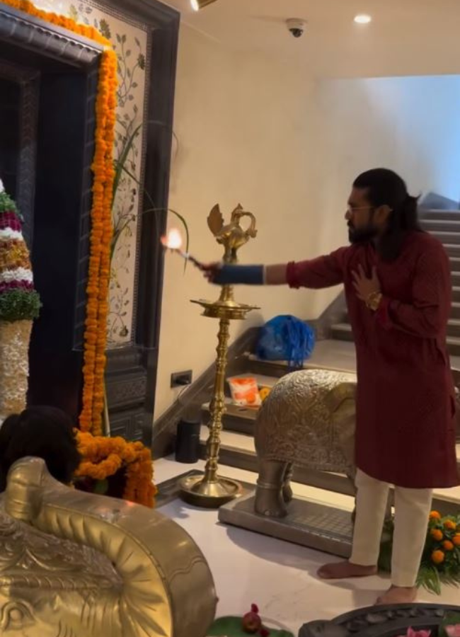 Mega And Allu Families Celebrate Vinayaka Chavithi In Grand Style, Photos Gallery Viral8