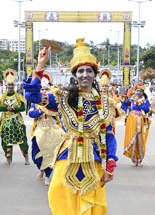 Kalpavruksha Vahana Seva : Tirumala Srivari Salakatla Brahmotsavams14